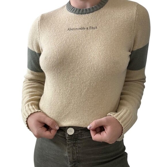 Vintage Womens Abercrombie & Fitch 100% Wool Yellow Varsity Preppy Sweater Sz M - Picture 1 of 8